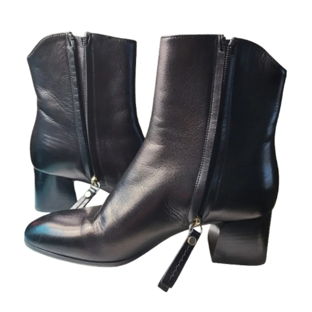 M. Gemi The Corsa Black Leather Ankle Boots Low Block Heel Almond Toe Size 5 - Picture 9 of 12